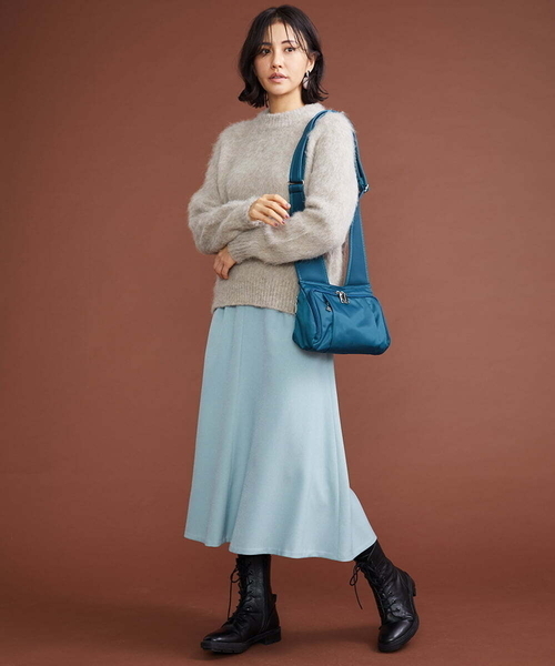 MK MICHEL KLEIN(エムケーミッシェルクラン)の「【人間工学デザイン】コンパクトショルダーバッグ(ショルダーバッグ・レディース・ブラック/グリーン/グレー・00)」の7枚目の写真