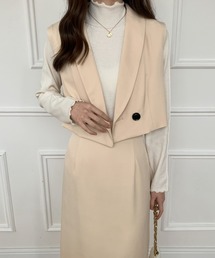 ECLIN（エクラン）の「ショート丈テーラージレ＆ハイウエストタイトスカートセットアップ（裏地付き）（セットアップ）」