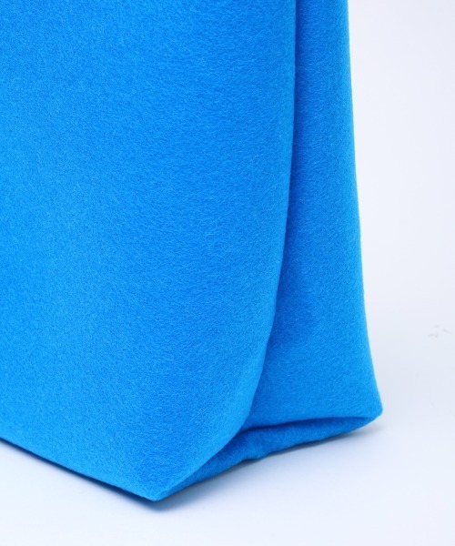 hint hint（ヒントヒント）の「hint hint フェルトバッグS（トートバッグ・レディース・イエロー/グリーン/レッド/ブルー/グレー・FREE）」の18枚目の写真