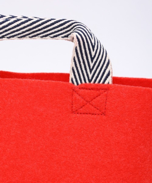 hint hint（ヒントヒント）の「hint hint フェルトバッグS（トートバッグ・レディース・イエロー/グリーン/レッド/ブルー/グレー・FREE）」の13枚目の写真