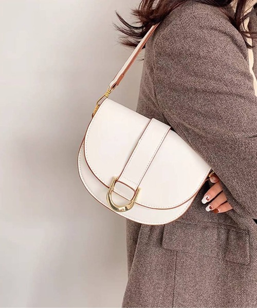 pumpkin port(パンプキンポート)の「2WAY ゴールドD管 ショルダーBAG(ショルダーバッグ・レディース・キャメル/ホワイト/ブラック・FREE)」の1枚目の写真