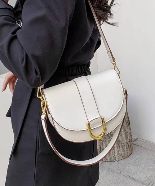 pumpkin port(パンプキンポート)の「2WAY ゴールドD管 ショルダーBAG(ショルダーバッグ・レディース・キャメル/ホワイト/ブラック・FREE)」の7枚目の写真