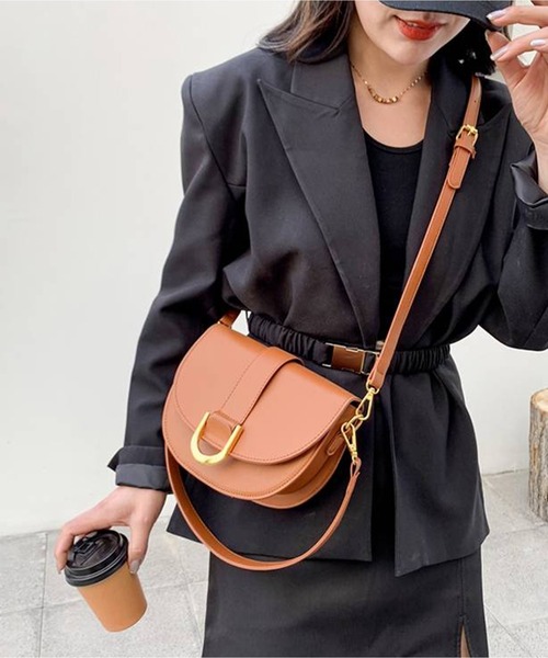 pumpkin port(パンプキンポート)の「2WAY ゴールドD管 ショルダーBAG(ショルダーバッグ・レディース・キャメル/ホワイト/ブラック・FREE)」の22枚目の写真