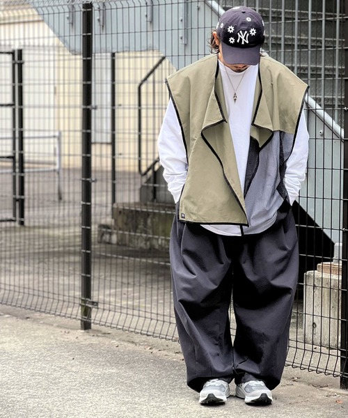 Java(ジャバ)の「《JaVa ジャバコラボ》1枚で七変化!マルチウェイ異素材ドッキングベスト(ベスト・レディース・ネイビー/カーキ/ブラック・X-LARGE/MEDIUM/LARGE)」の16枚目の写真