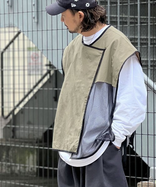 Java(ジャバ)の「《JaVa ジャバコラボ》1枚で七変化!マルチウェイ異素材ドッキングベスト(ベスト・レディース・ネイビー/カーキ/ブラック・X-LARGE/MEDIUM/LARGE)」の19枚目の写真