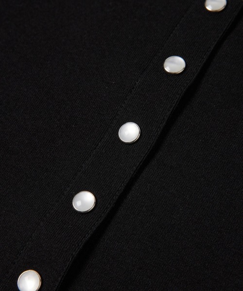 agnes b.（アニエスベー）の「【agnes b. pour ADAM ET ROPE'】RIB CD PRESSIONS（カーディガン/ボレロ・レディース・ブラック/オフホワイト・S）」の13枚目の写真