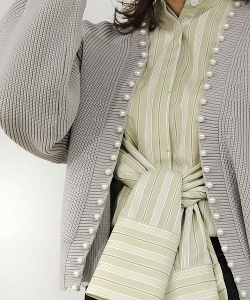 Bou Jeloud（ブージュルード）の「パール付ドルマンニットカーディガン（カーディガン/ボレロ・レディース・ライトグレー/ライトブルー/ブラック・FREE）」の19枚目の写真