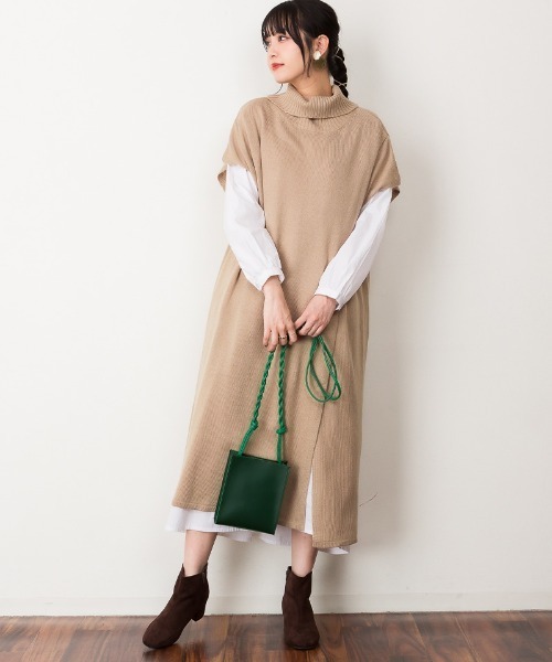 atONE(アットワン)の「atONE ハイネックロングベスト(ベスト・レディース・ブラック/モカ/ライトグレー・M-L/4L~5L/LL~3L)」の3枚目の写真