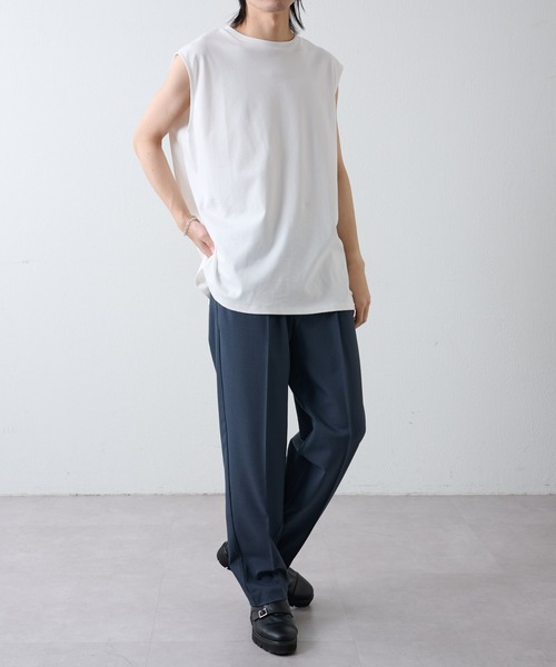 COLONY 2139（コロニートゥーワンスリーナイン）の「スマート半袖変形ノースリーブ（タンクトップ・メンズ・ホワイト/ブラック・MEDIUM/LARGE）」の20枚目の写真