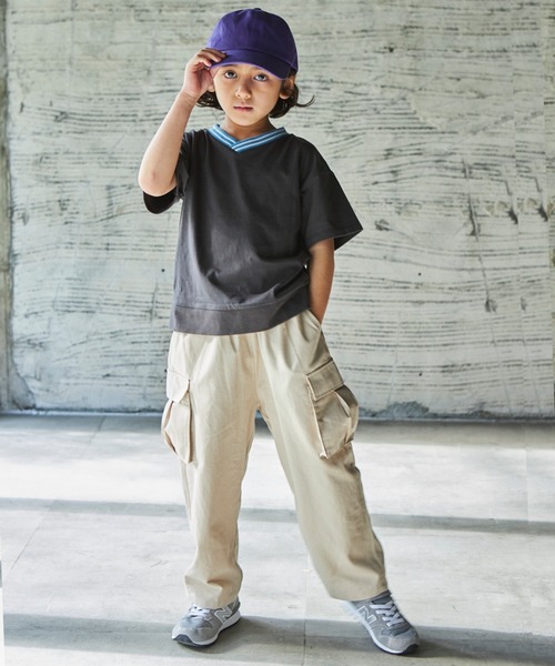 PAIRMANON STREET（ペアマノンストリート）の「【PAIRMANON STREET】ユニセックスワイドシルエットポケット付きカーゴパンツ（その他パンツ・キッズ・パープル/ブラック/ベージュ/カーキ・160/110/120/140/90/100/130/150）」の15枚目の写真
