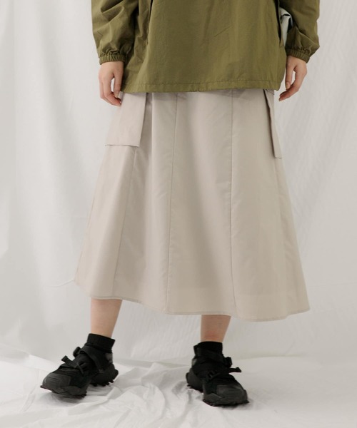 EKAL(エカル)の「ソロテックスホリデースカート(スカート・レディース・グレー/ベージュ・ONE)」の10枚目の写真