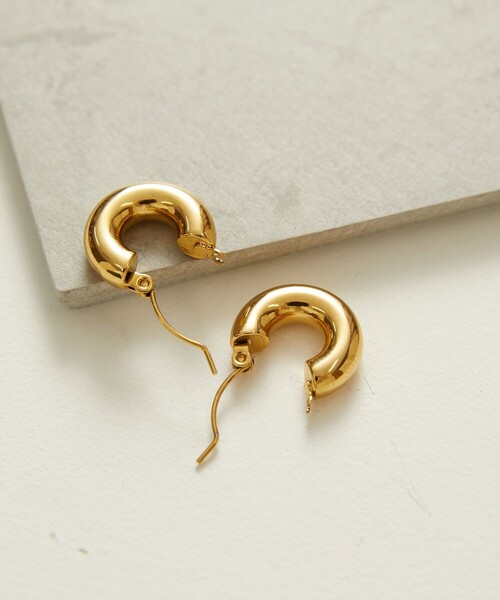 Aresense（アーセンス）の「esne/エスネ ミニフープピアス（ピアス（両耳用）・レディース・ゴールド/シルバー・ﾌﾘ-）」の3枚目の写真
