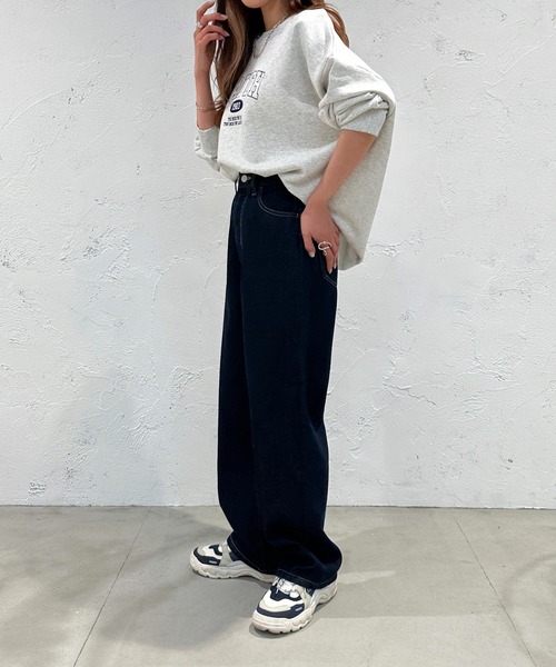 apres jour mignon（アプレジュールミニョン）の「ゆるストレートデニム【ZOZOTOWN限定アイテム】（デニムパンツ・レディース・ダークブルー/サックスブルー/ブラック・LARGE/X-LARGE/SMALL/MEDIUM）」の22枚目の写真