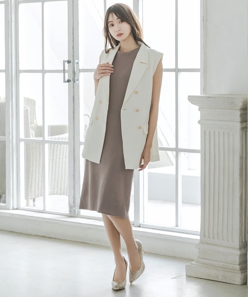 Julia Boutique（ジュリアブティック）の「ミディアム丈・ストレートノースリーブニットワンピース/23060（ワンピース・レディース・グレイッシュベージュ/ブラック/ネイビー・MEDIUM）」の8枚目の写真