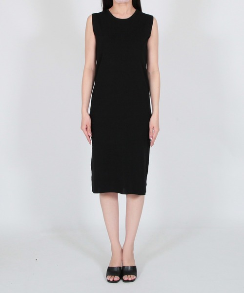 Julia Boutique（ジュリアブティック）の「ミディアム丈・ストレートノースリーブニットワンピース/23060（ワンピース・レディース・グレイッシュベージュ/ブラック/ネイビー・MEDIUM）」の11枚目の写真