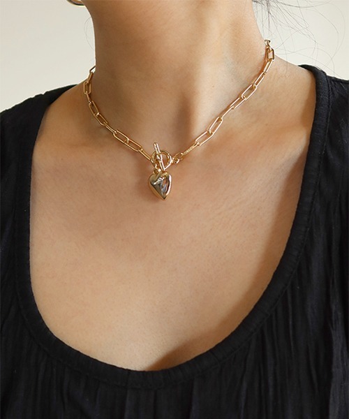 CREDONA（クレドナ）の「トグルチェーンハートN/C（ネックレス・レディース・シルバー/ゴールド・FREE）」の5枚目の写真