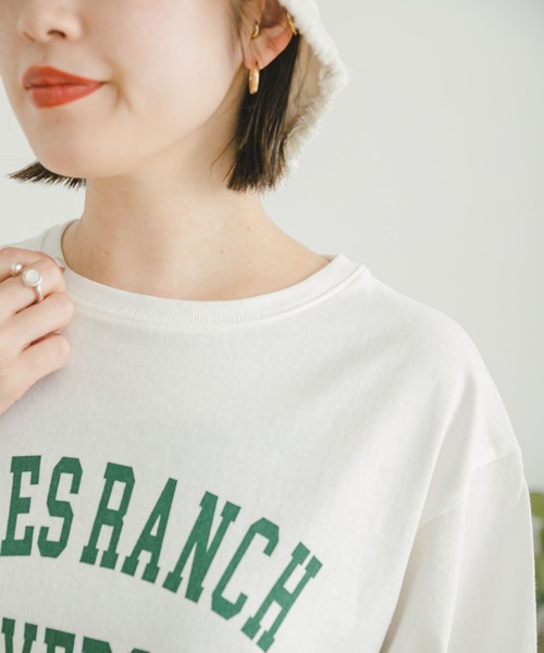 ITEMS URBANRESEARCH(アイテムズ アーバンリサーチ)の「カレッジロゴハンソデTシャツ(Tシャツ/カットソー・レディース・オフホワイト/スミクロ/モカ・FREE)」の15枚目の写真