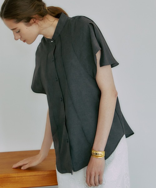 PUBLIC TOKYO（パブリックトウキョウ）の「バックケープブラウス（シャツ/ブラウス・レディース・アイボリー/ダークグレー/ブルー/オレンジ・FREE）」の21枚目の写真