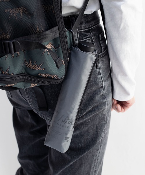 KiU(キウ)の「つゆ先がない安全傘 アメニモマケズ,ハレニモマケズ.タイプ:ライト&スリム 超軽量 UVカット率100%(折りたたみ傘・メンズ・カーキ/ブラック/グレー/オフホワイト/ネイビー・FREE)」の7枚目の写真