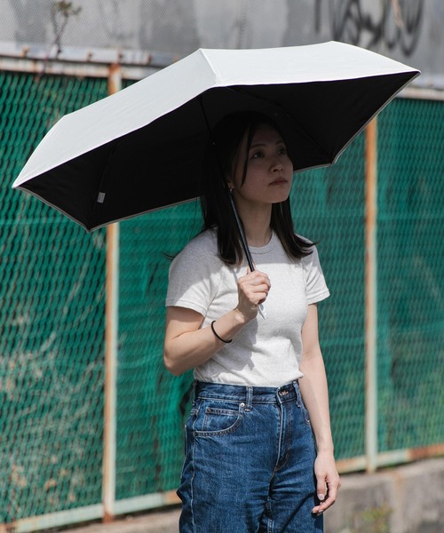 KiU(キウ)の「つゆ先がない安全傘 アメニモマケズ,ハレニモマケズ.タイプ:ライト&スリム 超軽量 UVカット率100%(折りたたみ傘・メンズ・カーキ/ブラック/グレー/オフホワイト/ネイビー・FREE)」の15枚目の写真