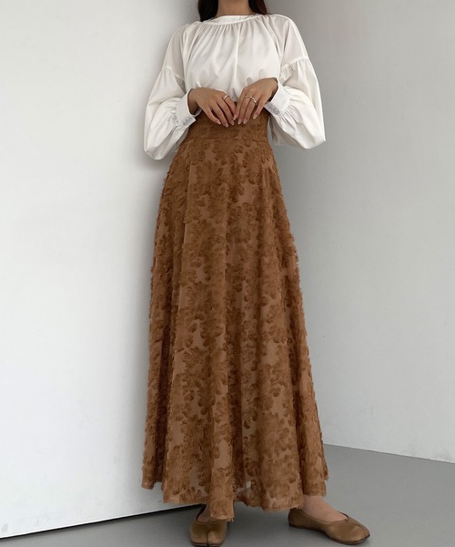 Louere（ルエレ）の「シャギーハイウエストフレアスカート（スカート・レディース・ホワイト/ブラック/ブラウン・MEDIUM/LARGE/X-LARGE/SMALL）」の15枚目の写真