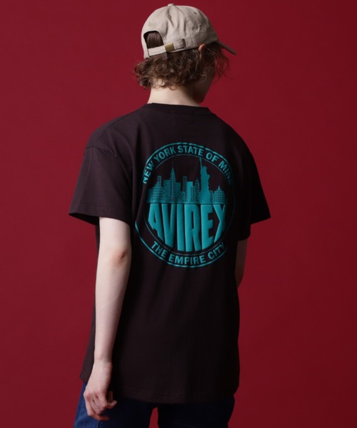 AVIREX(アヴィレックス)の「《COLLECTION》NEWYORK CITY SCAPE SHORT SLEEVE T-SHIRT/ニューヨークシティエスケープTシャツ(Tシャツ/カットソー・レディース・ブラック/ホワイト/ブラウン・F)」の3枚目の写真