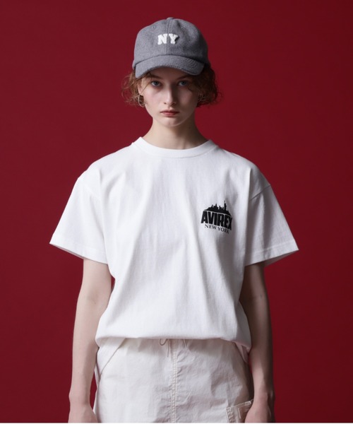 AVIREX(アヴィレックス)の「《COLLECTION》NEWYORK CITY SCAPE SHORT SLEEVE T-SHIRT/ニューヨークシティエスケープTシャツ(Tシャツ/カットソー・レディース・ブラック/ホワイト/ブラウン・F)」の4枚目の写真