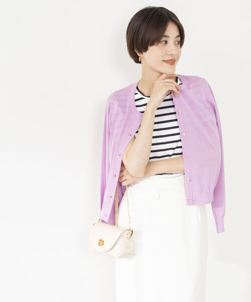 NOLLEY’S(ノーリーズ)の「《手洗い可能》クルーネックカーディガン(カーディガン/ボレロ・レディース・オフホワイト/ブラック/ピンク/ミント・38)」の10枚目の写真