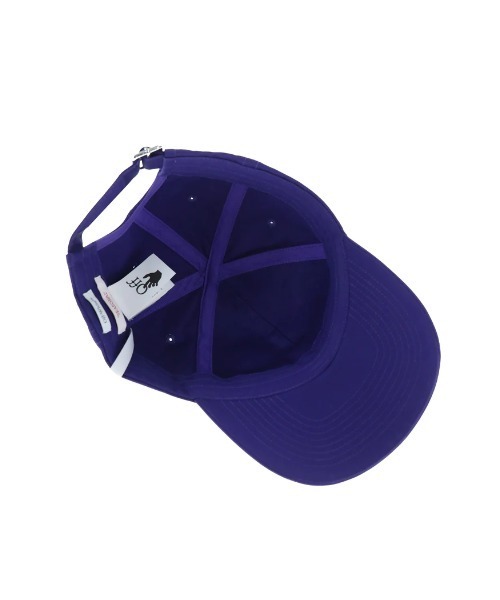 off white（オフホワイト）の「VARSITY BASEBALL CAP（キャップ・メンズ・パープル・ONE SIZE）」の4枚目の写真