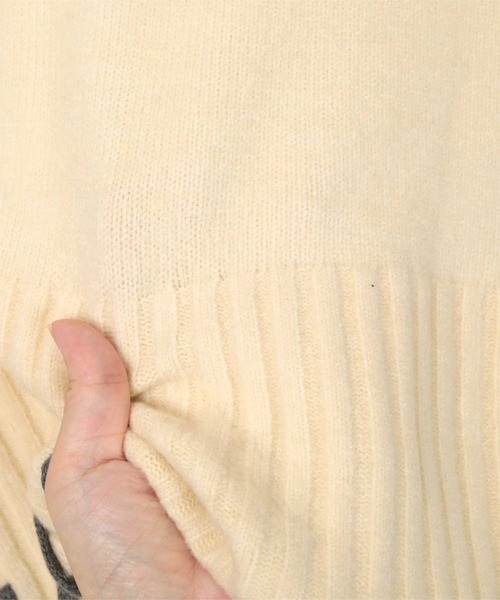 miette（ミエット）の「配色ステッチハイネックニット（ニット/セーター・レディース・ブラック/アイボリー/ネイビー/グリーン・FREE）」の8枚目の写真