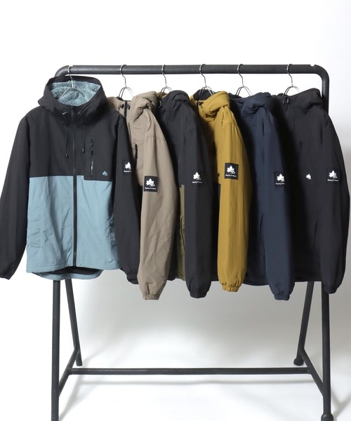 LOGOS（ロゴス）の「2026AW LOGOS/ロゴス 撥水 裏フリース マウンテンパーカー ナイロンジャケット レディース メンズ（ナイロンジャケット・メンズ・ブラック/ベージュ/サンドベージュ/サックスブルー/オリーブ/カーキ/ネイビー/ベージュ系その他/ライトベージュ/マスタード/グリーン系その他/ブルー系その他/ベージュ系その他2・LL/M/L）」の22枚目の写真
