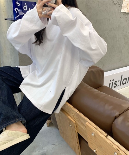 tolene(トレネ)の「サイドスリットロングTシャツ(Tシャツ/カットソー・レディース・ホワイト・FREE)」の3枚目の写真