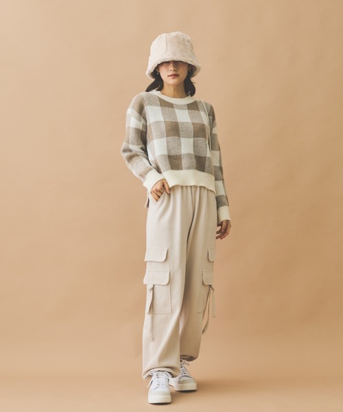 paravion(パラビオン)の「ブロックチェックニット(ニット/セーター・レディース・ブルー/ベージュ/ブラック・FREE)」の5枚目の写真