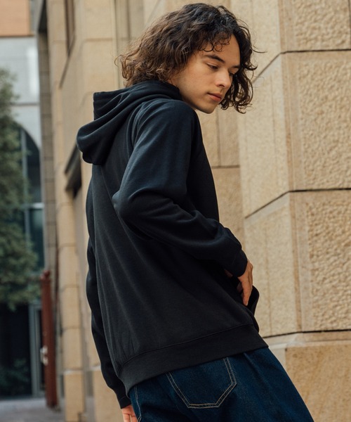 OUTDOOR PRODUCTS（アウトドアプロダクツ）の「【OUTDOOR PRODUCTS/アウトドアプロダクツ】　身頃ボア　ワンポイントブランドロゴ　プルオーバーパーカー（パーカー・メンズ・杢グレー/チャコールグレー/ブラック/ダークグリーン/ベージュ/アイボリー・MEDIUM/LARGE/X-LARGE）」の11枚目の写真