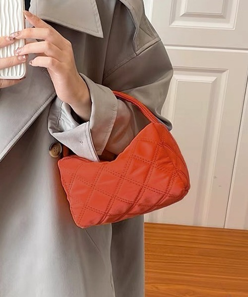 ad thie(アドティエ)の「キルティング スクエア ミニハンドバッグ(ハンドバッグ・レディース・グリーン/オフホワイト/ブラック/オレンジ・FREE)」の18枚目の写真