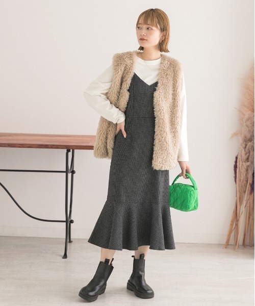 ad thie(アドティエ)の「キルティング スクエア ミニハンドバッグ(ハンドバッグ・レディース・グリーン/オフホワイト/ブラック/オレンジ・FREE)」の11枚目の写真