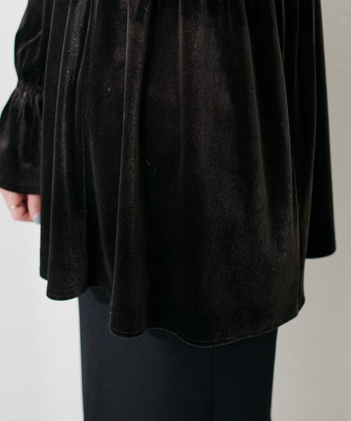 natural couture(ナチュラルクチュール)の「2WAYリボンベロアブラウス(シャツ/ブラウス・レディース・ブラック/グレイッシュベージュ/アイボリー/ベージュ系その他・FREE)」の10枚目の写真