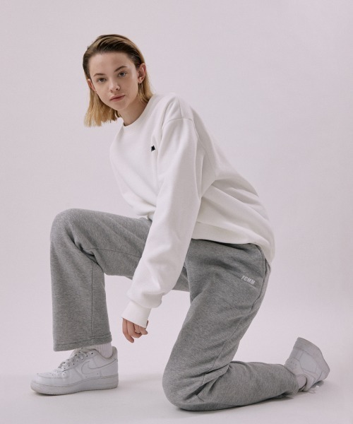FCMM(エフシーエムエム)の「CLUB TEAM EESENTIAL PANTS/クラブチームエッセンシャルパンツ(その他パンツ・レディース・グレー/ブラック・MEDIUM/X-LARGE/LARGE)」の17枚目の写真