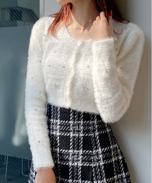 NOMAE(ノーマエ)の「ビジューシャギーカーデ(カーディガン/ボレロ・レディース・ブラック/ベージュ/グレー/ホワイト・FREE)」の5枚目の写真