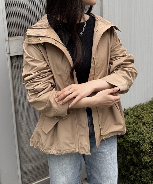 ikka(イッカ)の「撥水ライナー付き3WAYマウンテンパーカー(マウンテンパーカー・レディース・ベージュ/ダークグリーン/ネイビー・M/L/S)」の6枚目の写真