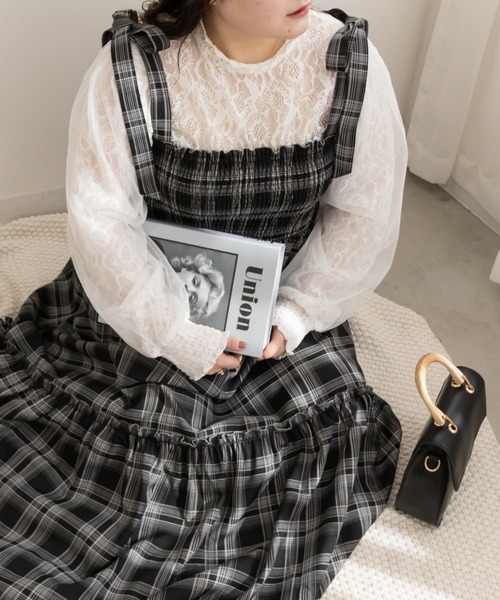 CLETTE(クレット)の「袖チュール重ねレースブラウス(シャツ/ブラウス・レディース・ブラック/ホワイト・LL/3L/4L)」の12枚目の写真