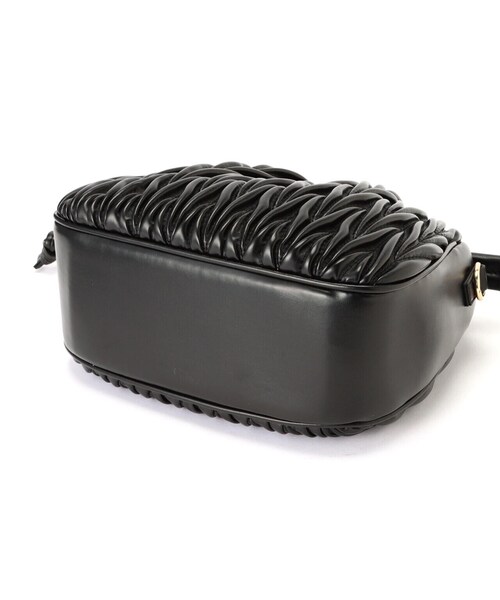 N.(N. Natural Beauty Basic)(エヌエヌナチュラルビューティーベーシック)の「◆キルティング巾着ショルダーバッグ(ショルダーバッグ・レディース・ブラック/ホワイト・フリ-)」の16枚目の写真