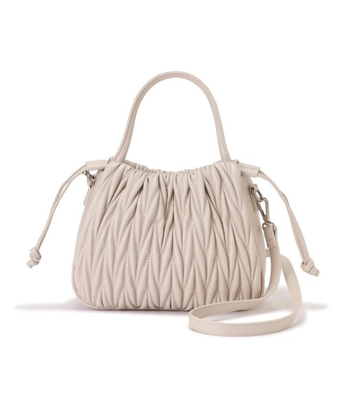 N.(N. Natural Beauty Basic)(エヌエヌナチュラルビューティーベーシック)の「◆キルティング巾着ショルダーバッグ(ショルダーバッグ・レディース・ブラック/ホワイト・フリ-)」の18枚目の写真