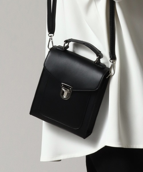 welise(ウェライズ)の「【welise/ウェライズ】メタルバックル アーティフィシャルレザー 2wayハンドバッグ/ショルダーバッグ(ショルダーバッグ・メンズ・ブラック/ホワイト×ブラウン/ブラック×グレー/ブラック系その他/ワイン/グレー・FREE)」の17枚目の写真