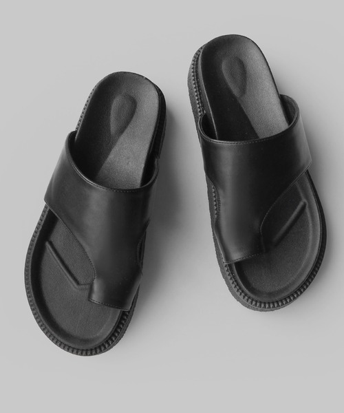 minia（ミニア）の「フットベットトングサンダル（サンダル・レディース・ゼブラ/アイボリー/シルバー/ブラック・S/M/L）」の6枚目の写真