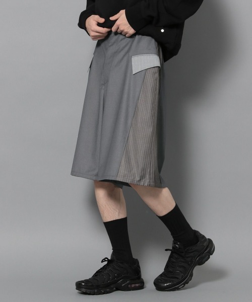 Anui(アニュイ)の「【UNISEX/2サイズ展開】サイドストライプハーフスラックス(スラックス・レディース・グレー/ブラック・MEDIUM/SMALL)」の14枚目の写真