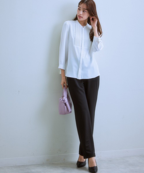 7days Life Styling(セブンデイズライフスタイリング)の「フロントピンタック8分袖ブラウス(しわになりにくい・UVカット)(シャツ/ブラウス・レディース・オフホワイト/サックスブルー系/ブラック・M/L/LL)」の5枚目の写真