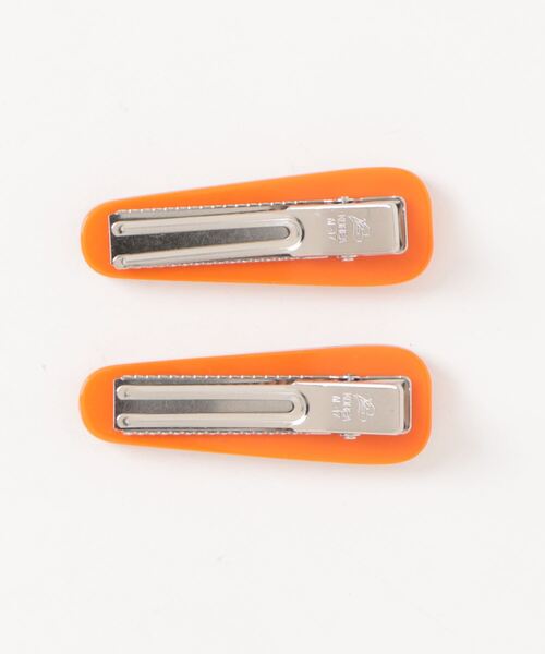 by LOVEiT（バイラビット）の「BLロゴアクリルクリップ（バレッタ/ヘアクリップ・キッズ・オレンジ/グリーン・FREE）」の3枚目の写真