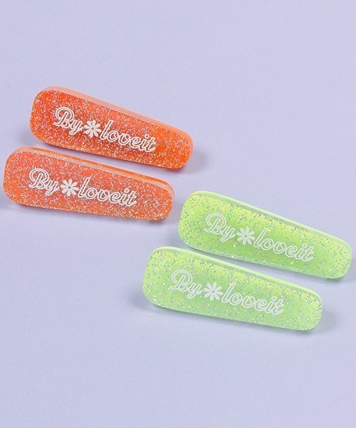 by LOVEiT（バイラビット）の「BLロゴアクリルクリップ（バレッタ/ヘアクリップ・キッズ・オレンジ/グリーン・FREE）」の4枚目の写真