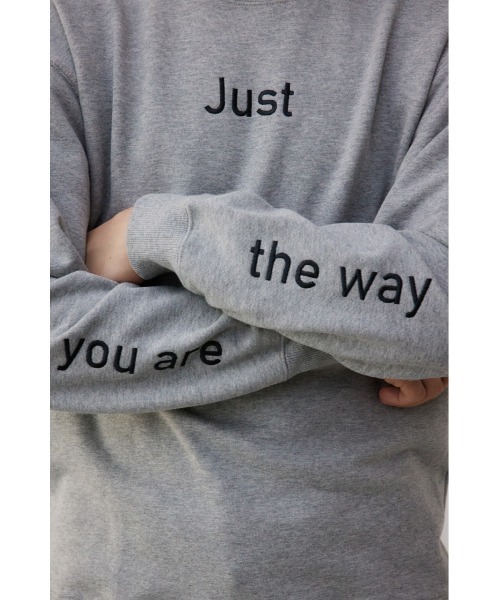 AZUL by moussy(アズールバイマウジー)の「Just the way you are プルオーバー(スウェット・メンズ・ブラック/杢グレー・FREE)」の4枚目の写真